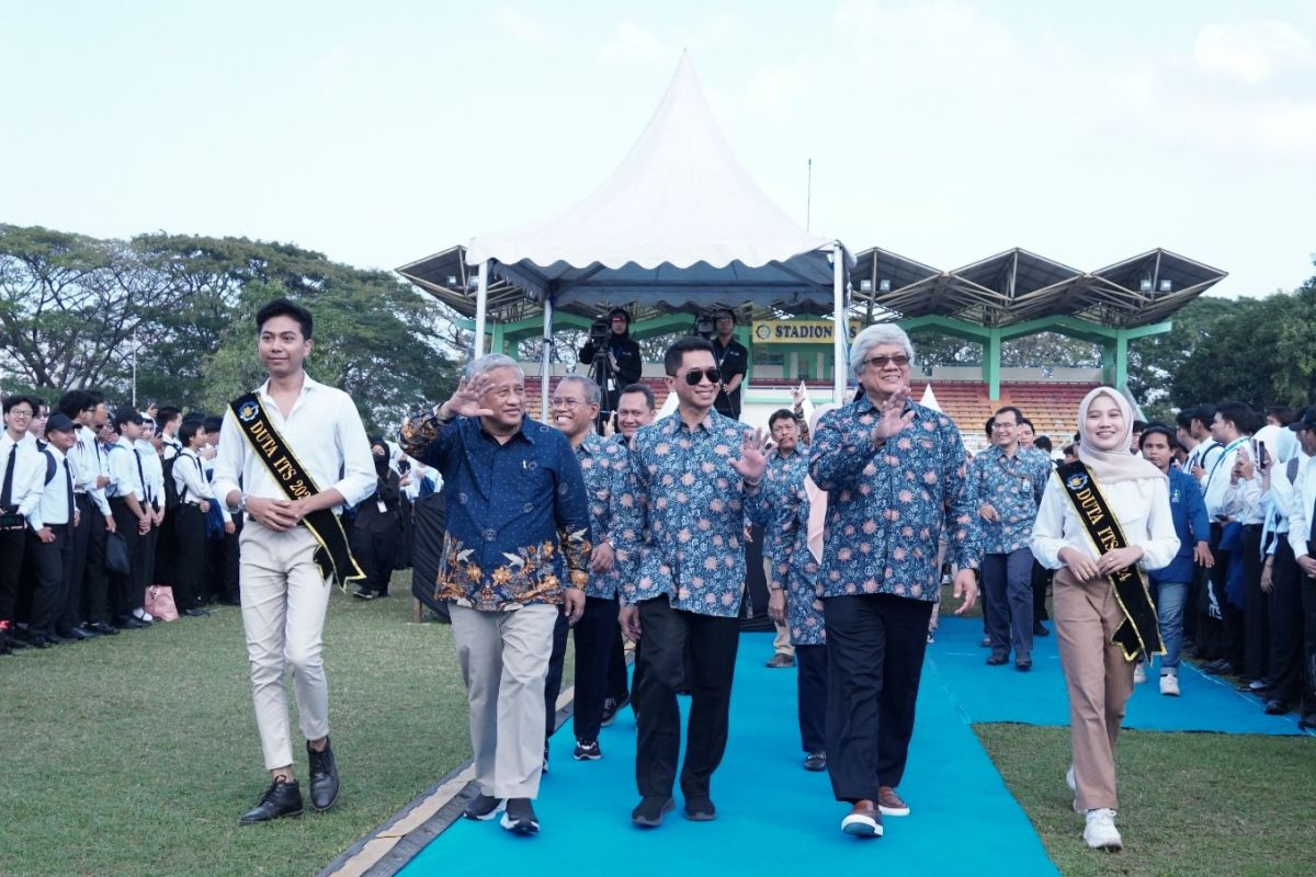 Rektor ITS kukuhkan 6.485 mahasiswa baru 2024/2025