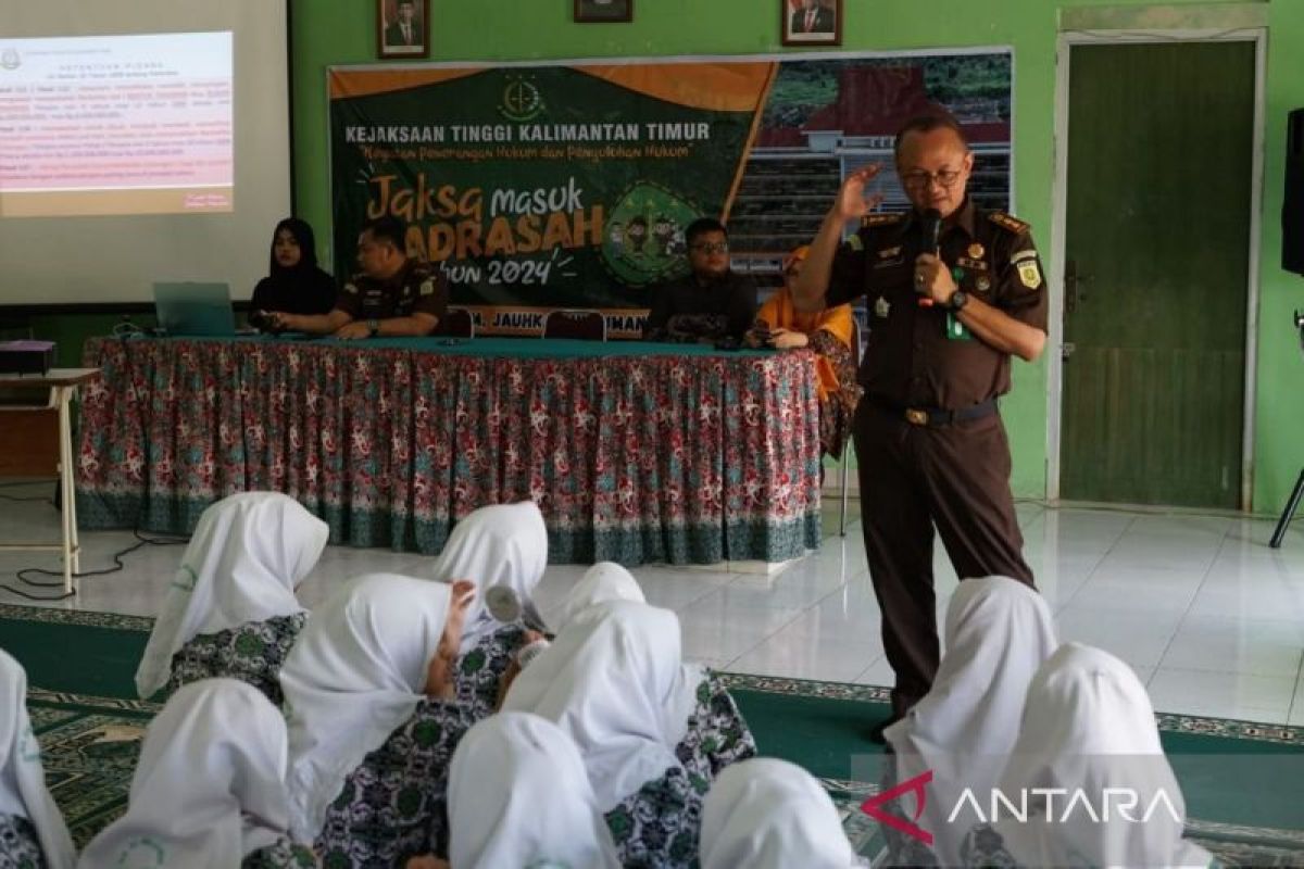 Jaksa Masuk Sekolah ajak pelajar Samarinda  jauhi judi online