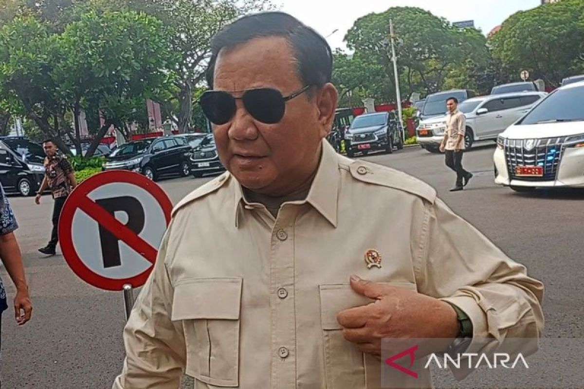 Prabowo laporkan hasil kunjungan ke luar negeri kepada Jokowi