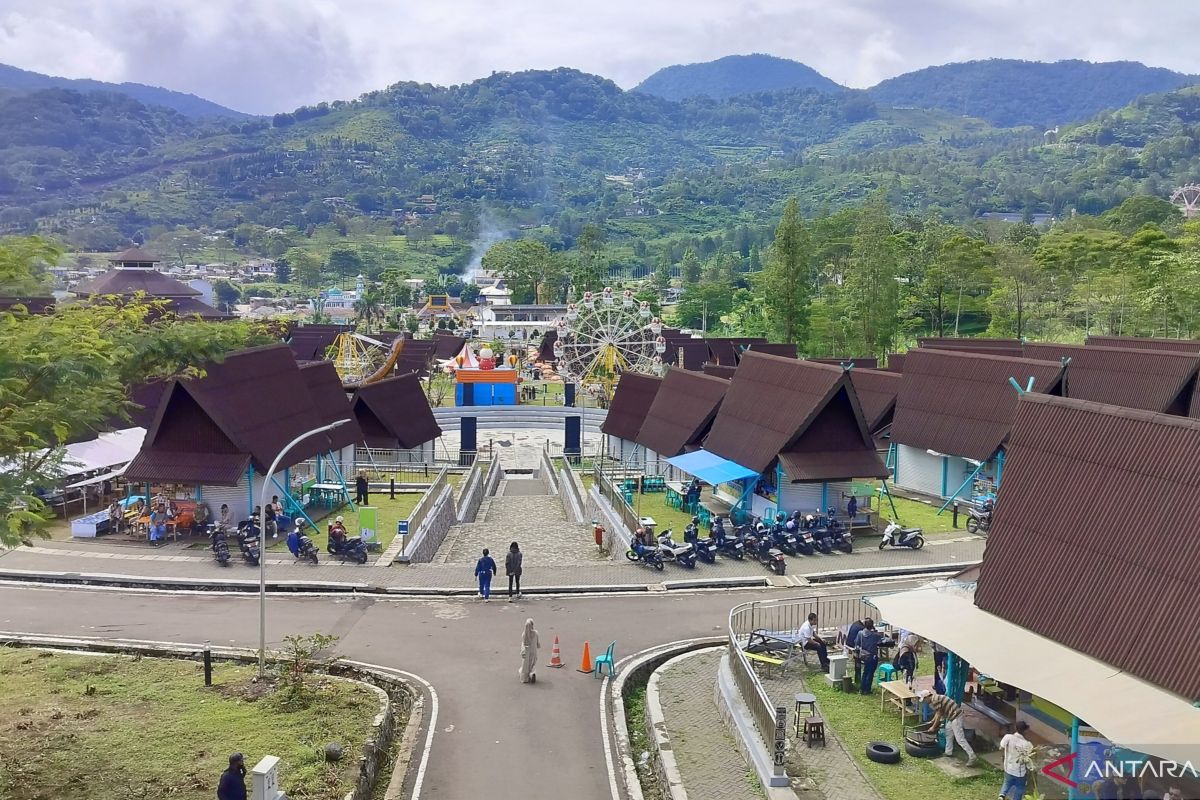 Pengamat: Kereta layang di kawasan Puncak perlu didukung transportasi massal