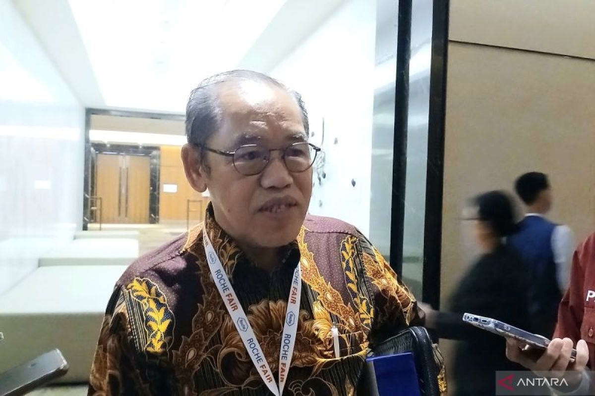 Komnas: Risiko penyakit akibat rokok elektronik-konvensional sama