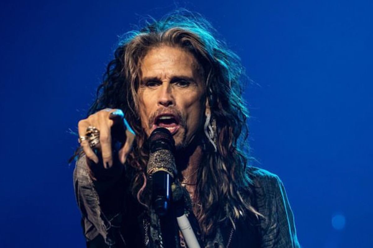 Aerosmith umumkan pensiun dari tur imbas cedera sang vokalis