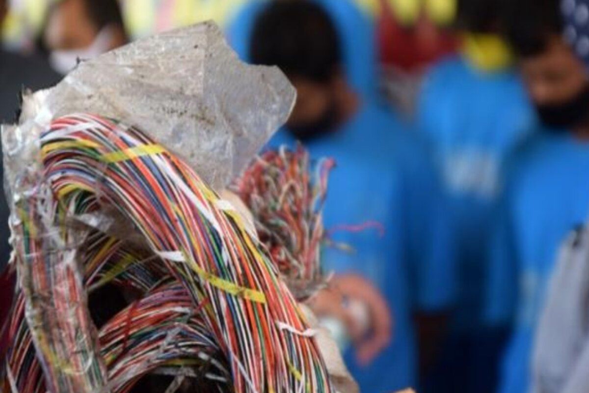 Polisi tangkap dua pencuri kabel di pelabuhan Bakauheni