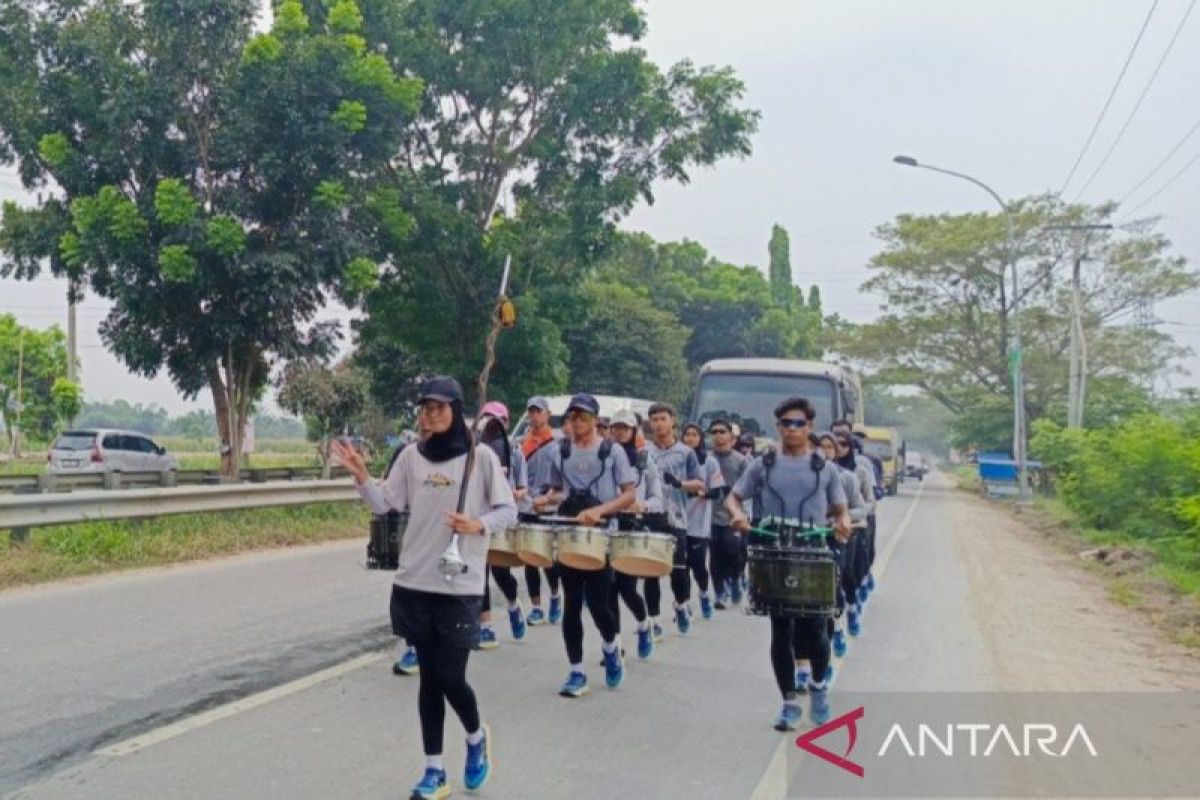 Begini persiapan  atlet drum band  Sumut menghadapi PON Aceh- Sumut