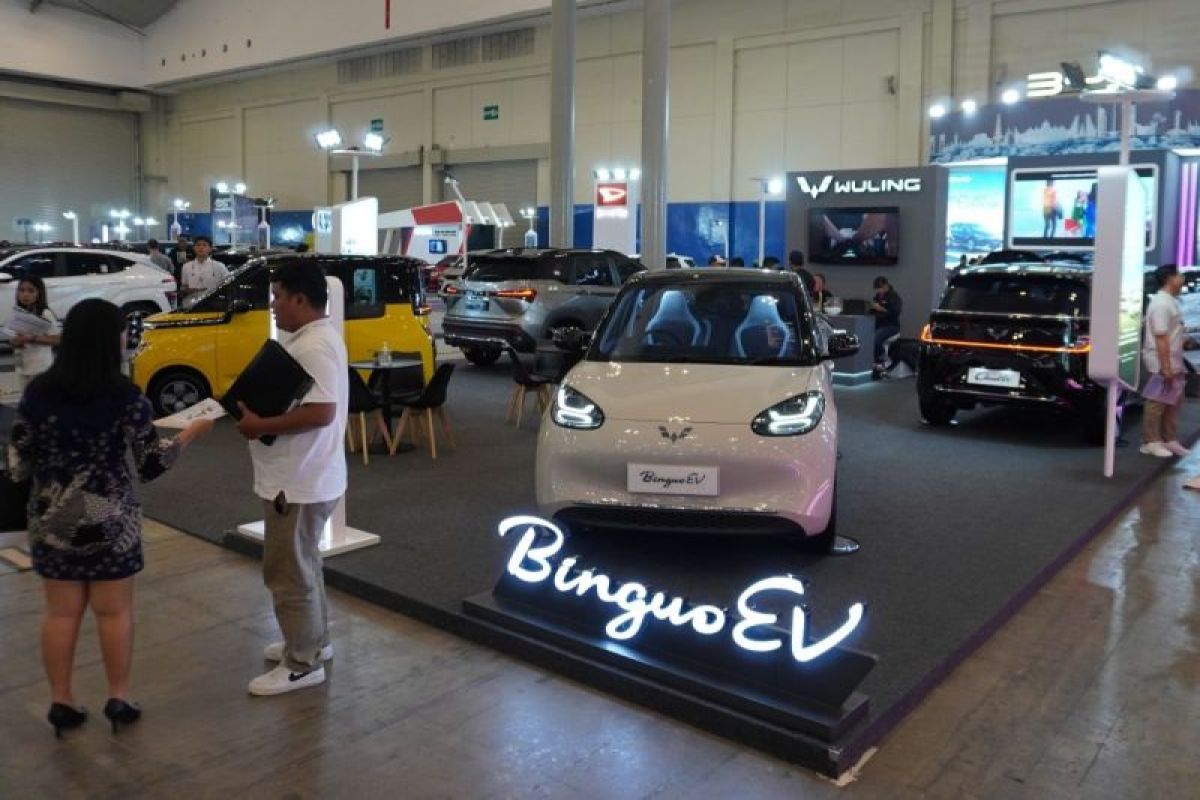 Wuling Motors ramaikan ajang BNI EXPO 2024 dengan deretan kendaraan EV