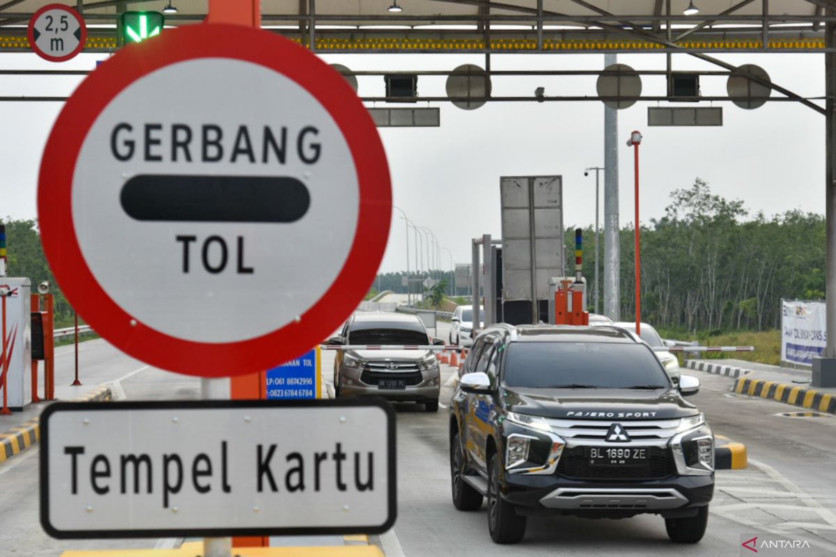 Presiden resmikan infrastruktur tol di Sumatera Utara