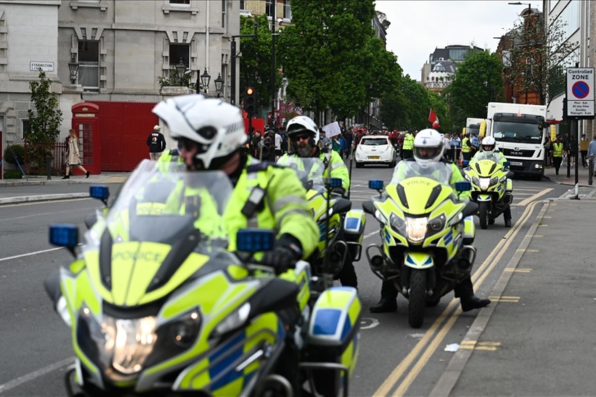 Polisi Inggris diminta lindungi masjid jelang demo sayap kanan