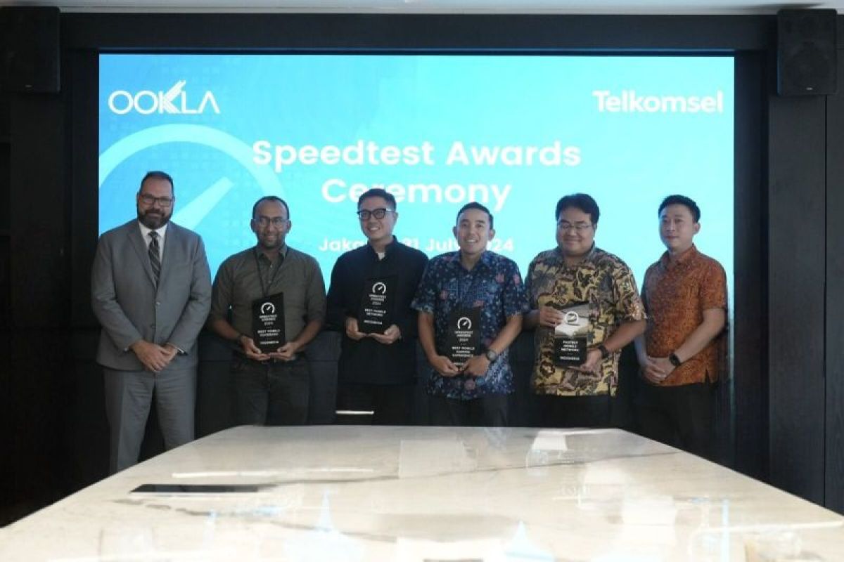 Telkomsel raih penghargaan "best mobile network"