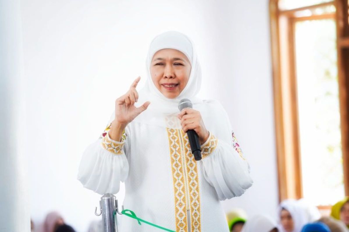 Khofifah ajak masyarakat rawat masjid agar peroleh berkah kehidupan