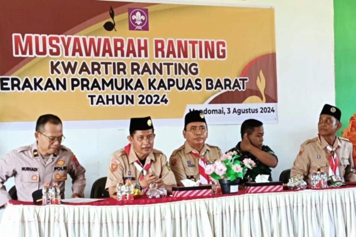 Pramuka Kapuas Barat diminta tingkatkan kualitas pembinaan