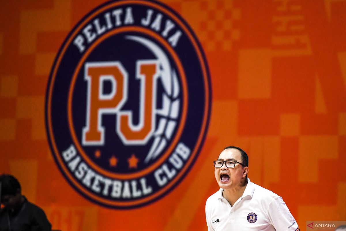 Perbasi tunjuk Johannis Winar jadi Kepala Pelatih Timnas Basket Putra