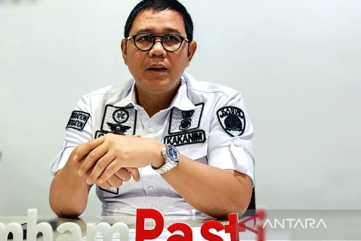 Imigrasi Semarang tunda penerbitan ratusan permohonan paspor