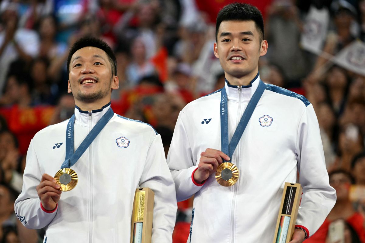 Lee/Wang pertahankan gelar juara Olimpiade