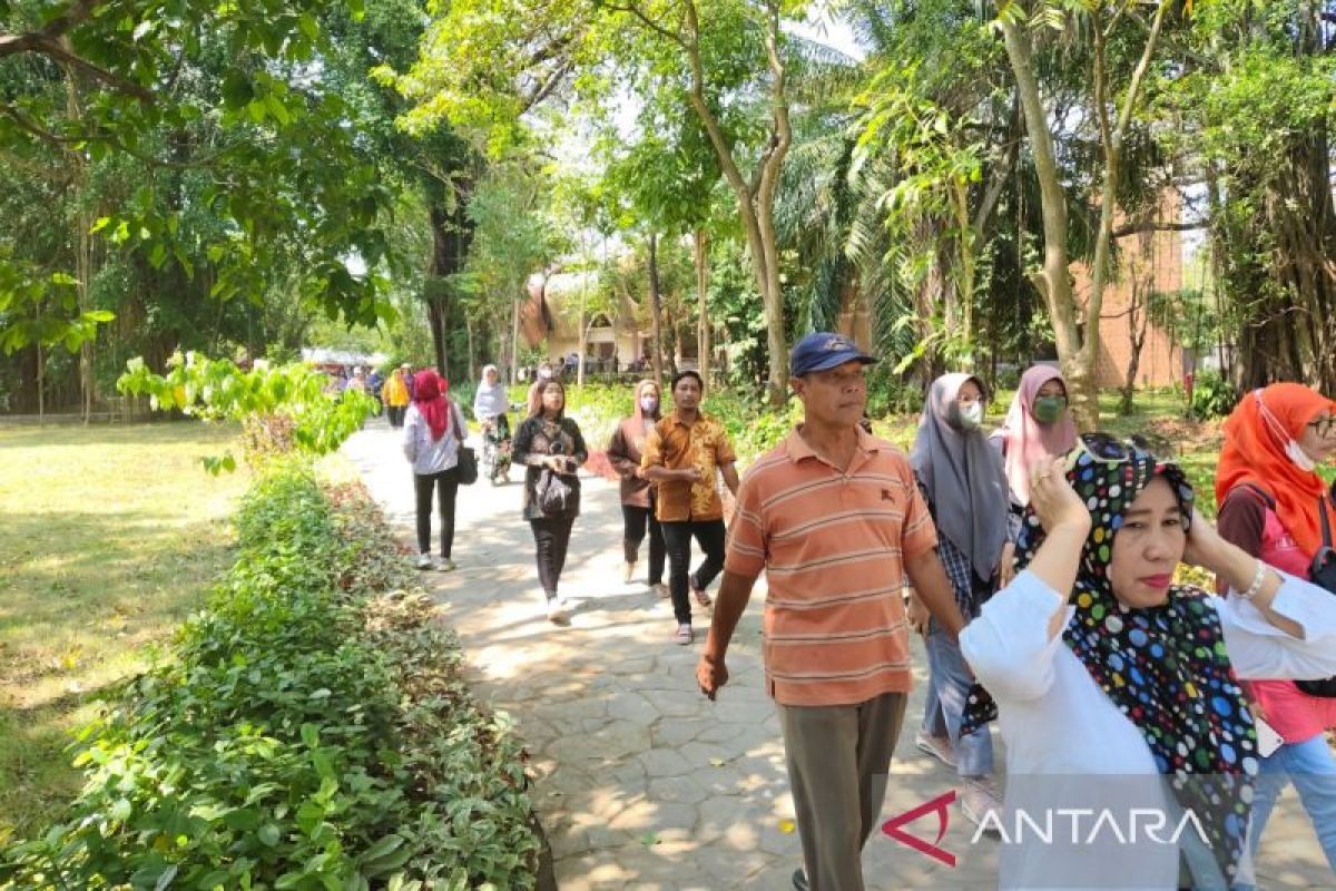 Pemkot Surakarta batasi jumlah pengunjung Taman Balekambang 