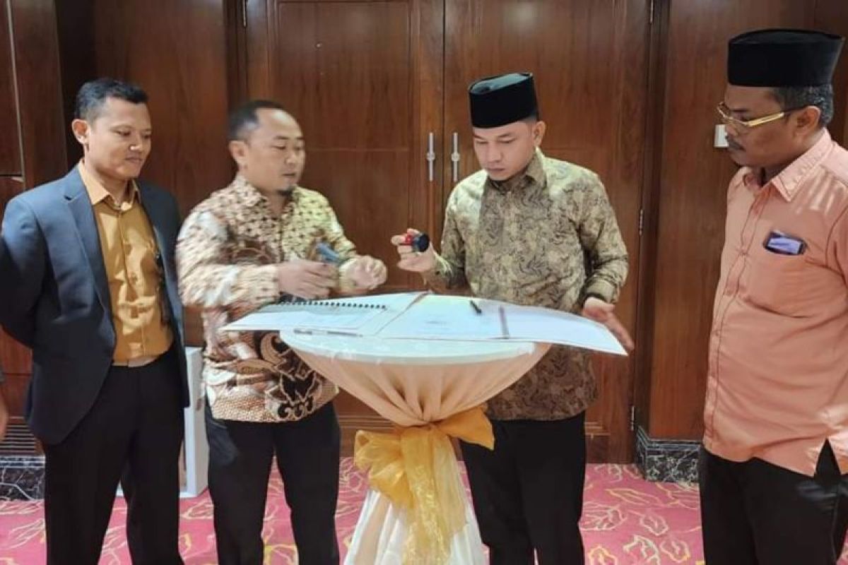 PTAC Labura tandatangani MoU dengan Bimbel Adzkia Medan