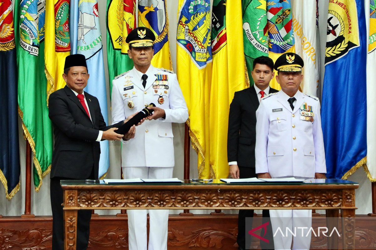 Mendagri lantik Pj. Gubernur Papua dan Papua Selatan