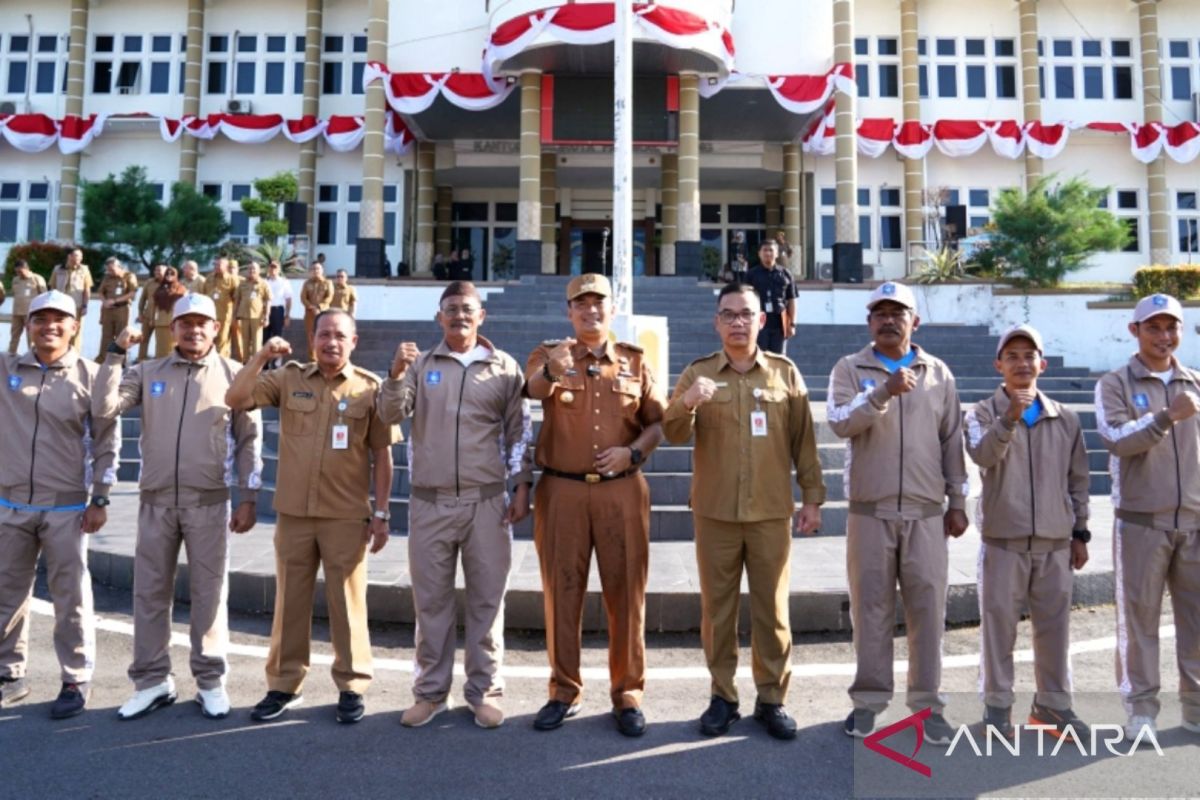 Pj Walikota lepas atlet Pangkalpinang ikuti Asean Sport Day wakili Indonesia