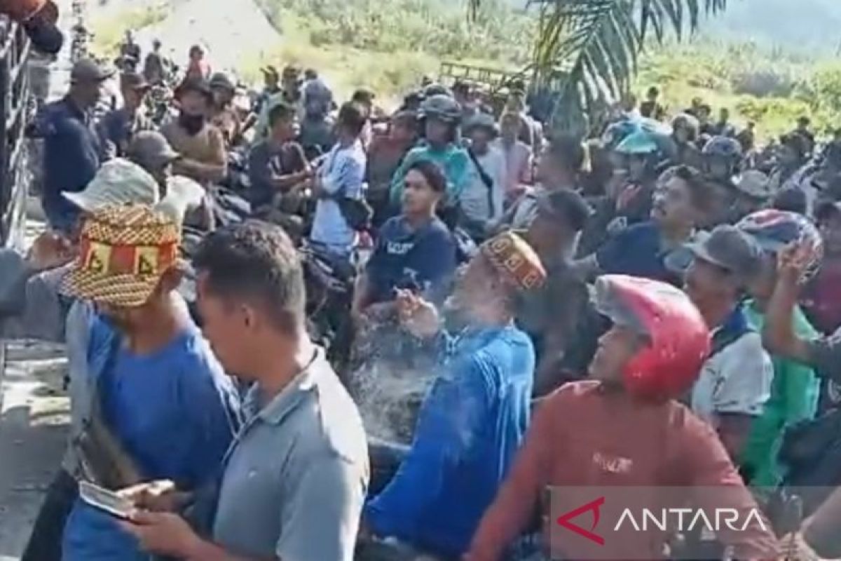 Seribuan warga Aceh Barat Daya seruduk PT CA, bagi-bagi lahan eks HGU