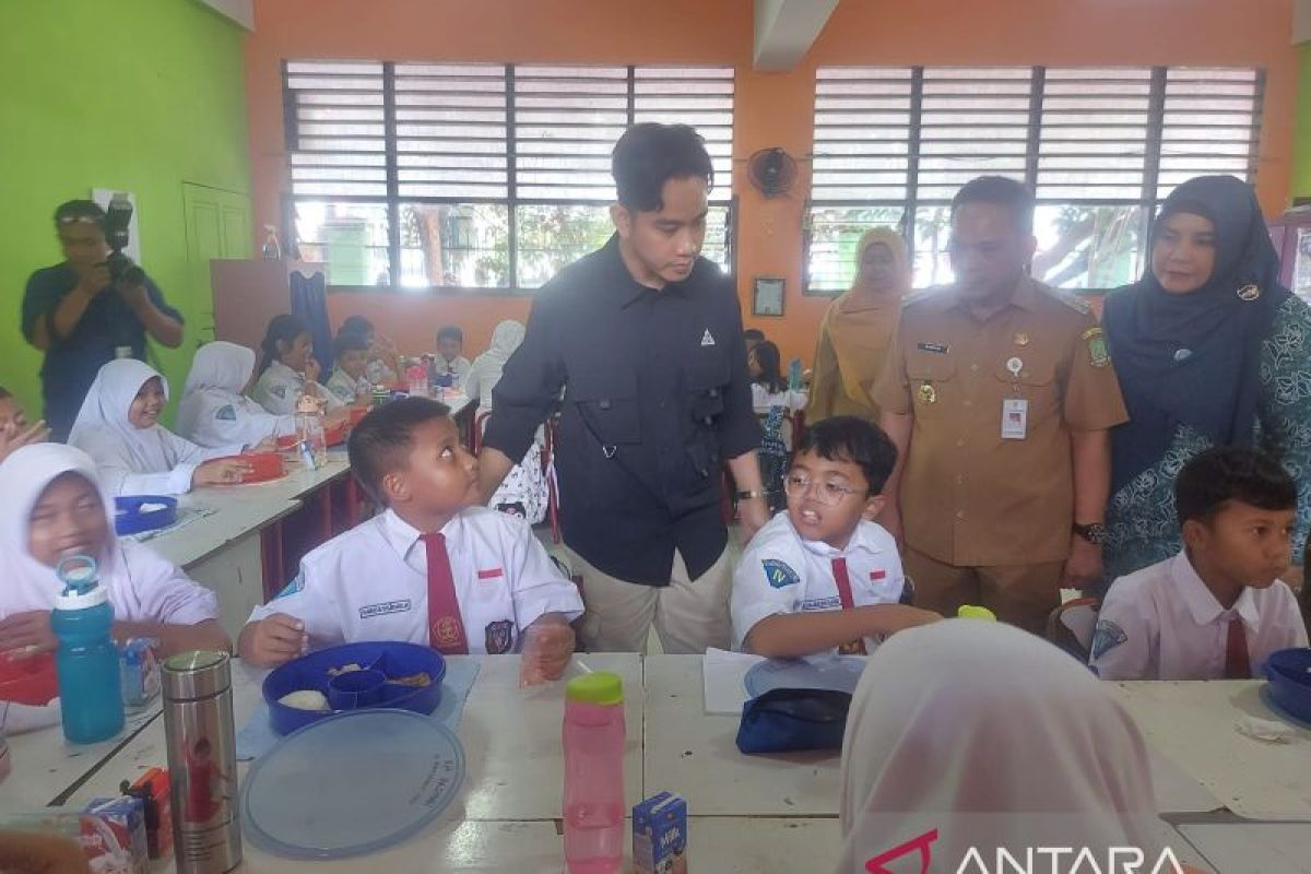 Gibran: Biaya makan bergizi gratis di Tangerang Rp15 ribu/siswa