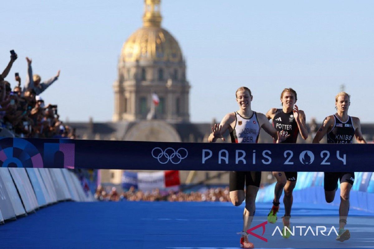 Jerman raih emas triatlon di tengah isu air Sungai Seine tercemar