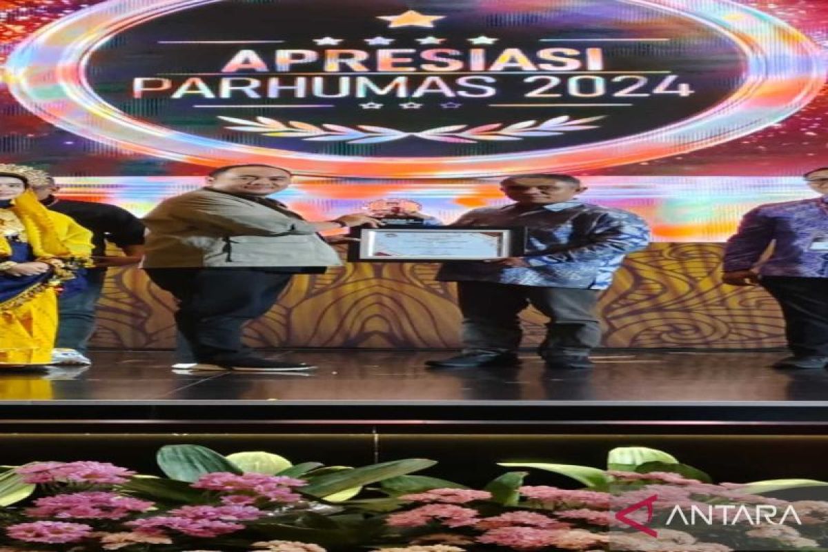 KPU Provinsi Gorontalo raih penghargaan Anugerah Parhumas