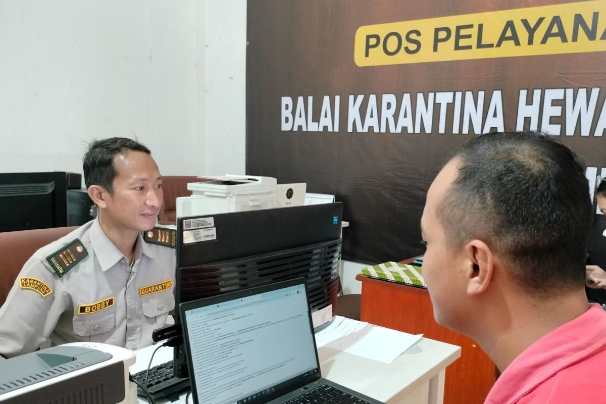 BKHIT Lampung tempatkan petugas di Kantor Pos dekatkan pelayanan 