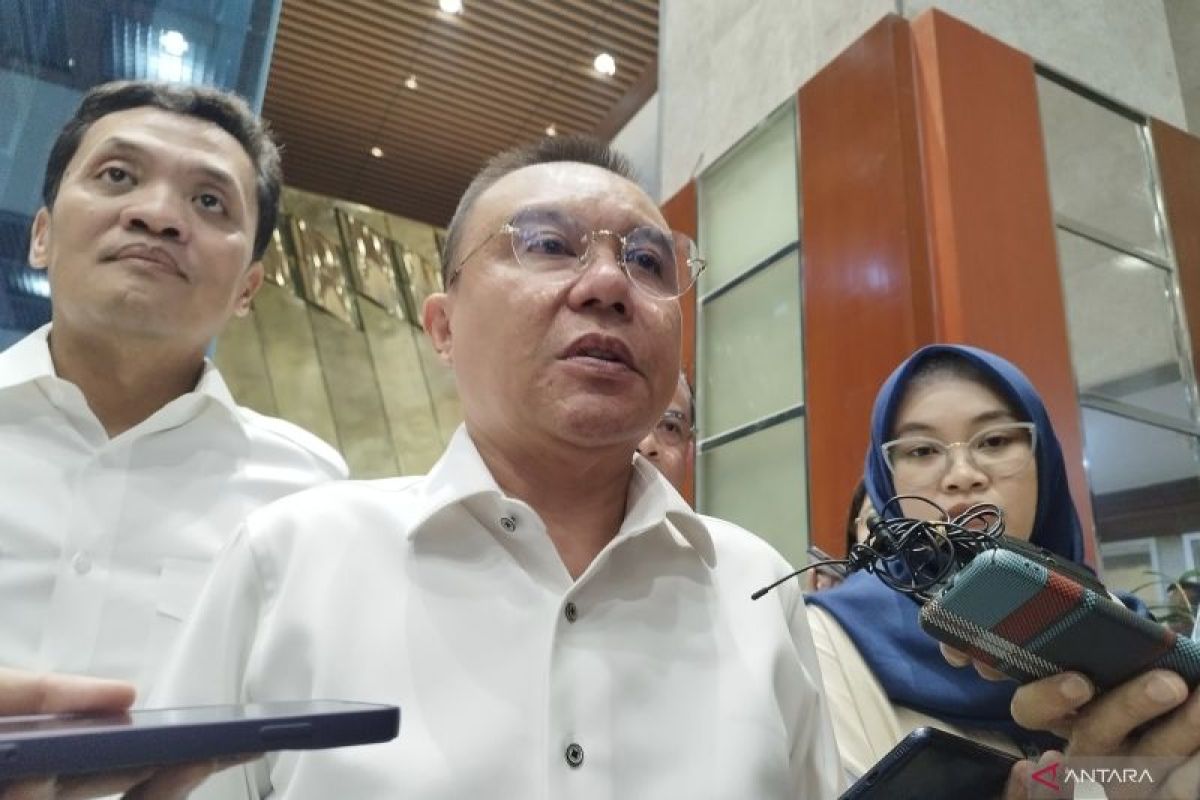 Gerindra  buka kemungkinan wakil Ridwan Kamil dari partai baru di KIM