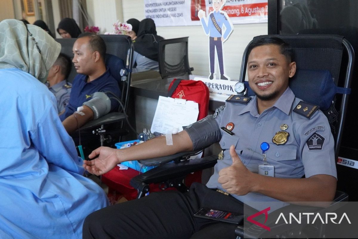 Sambut Hari Pengayoman ke-79 Imigrasi Pangkalpinang Ikuti kegiatan Donor Darah di Kanwil Kemenkumham Babel