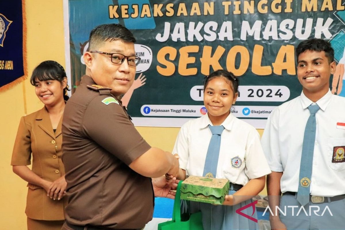 Kejati Maluku jadikan siswa agen perubahan lewat program  JMS