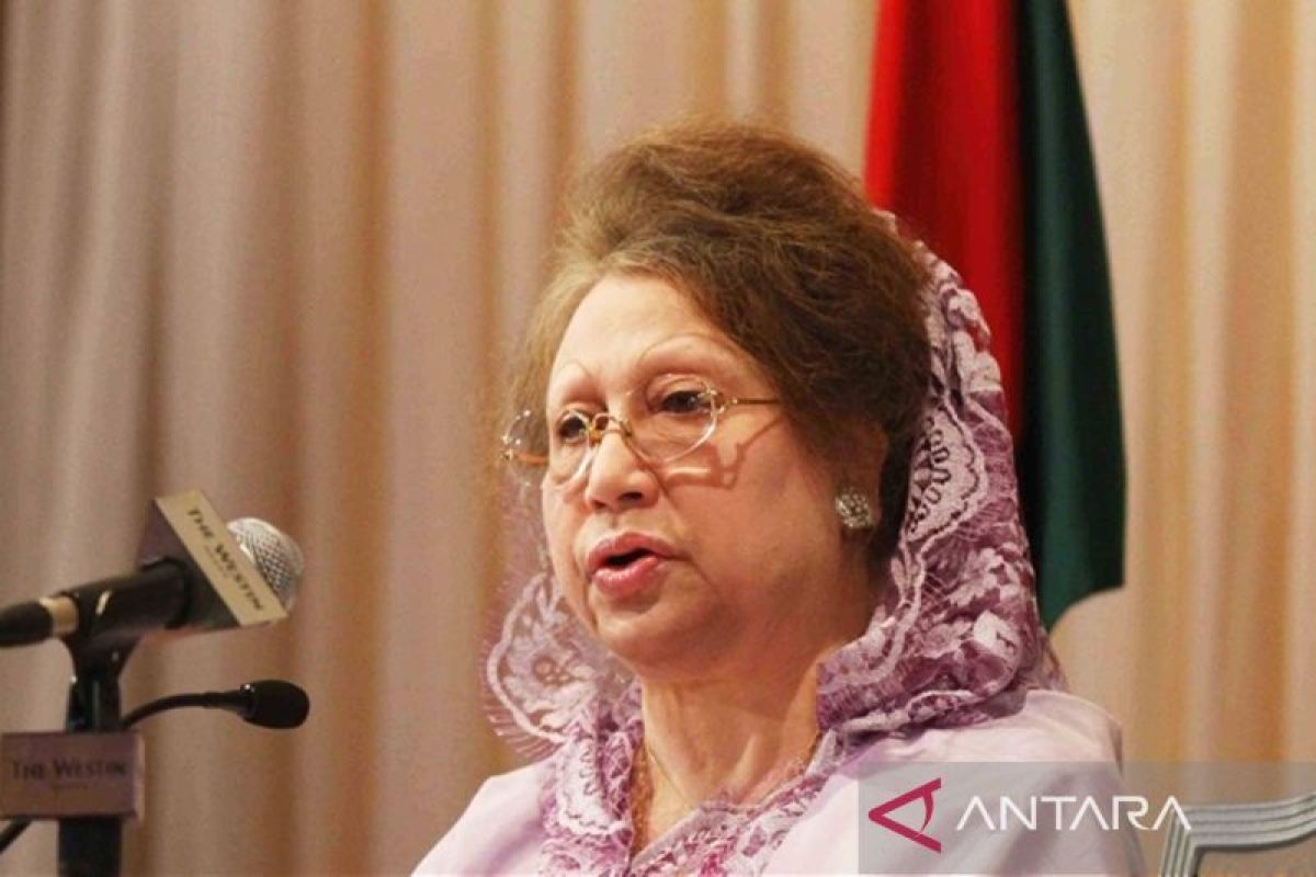 Presiden Bangladesh bebaskan pemimpin oposisi Khaleda Zia