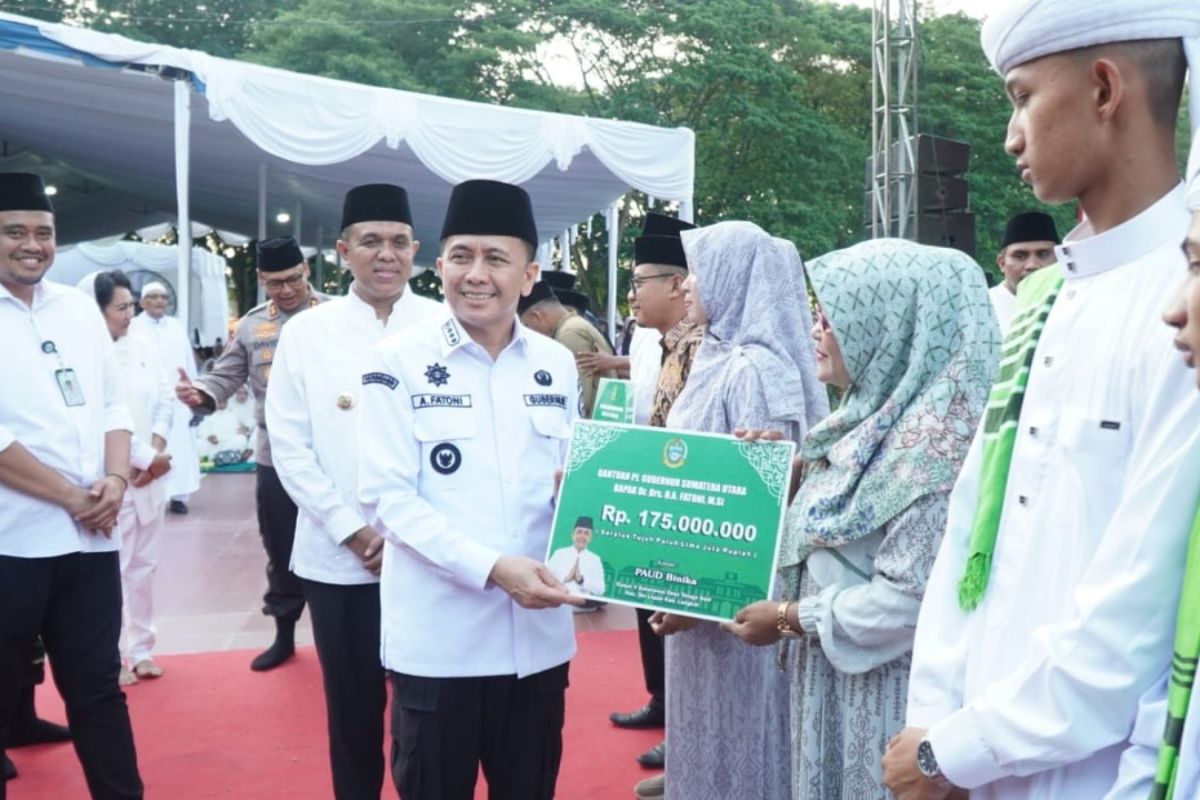 Pj Gubsu bantu rumah ibadah, dan sekolah di Langkat