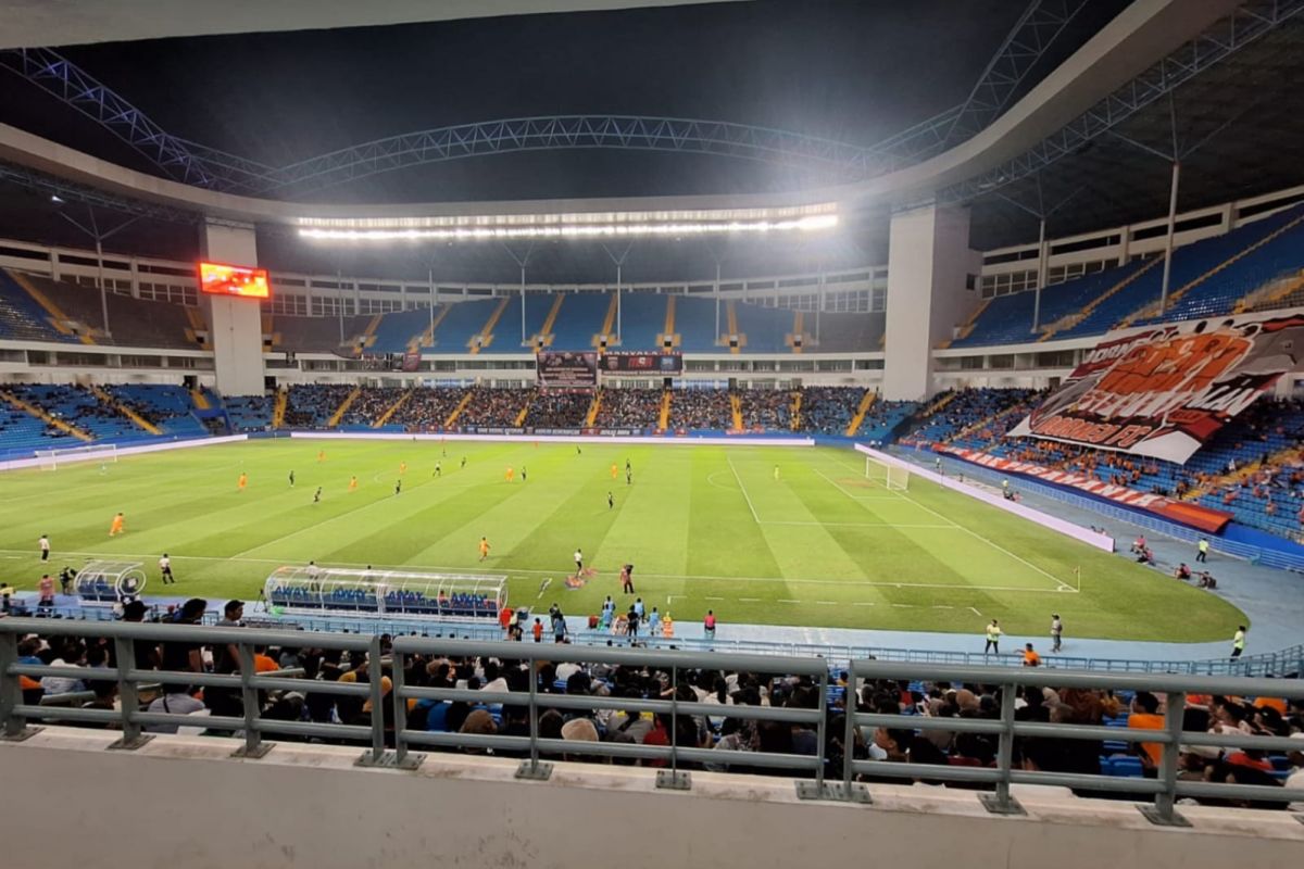 Stadion Batakan Balikpapan jadi titik kumpul sebelum menuju IKN