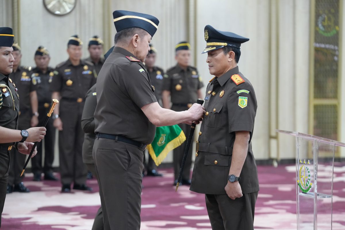 Jaksa Agung lantik Kajati DKI Rudi Margono jadi Kabadiklat