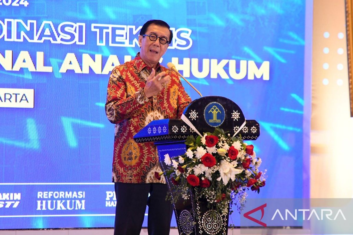 Kukuhkan Organisasi Profesi Analis Hukum, Menkumham: Kembalikan Wibawa Hukum di Tengah Masyarakat