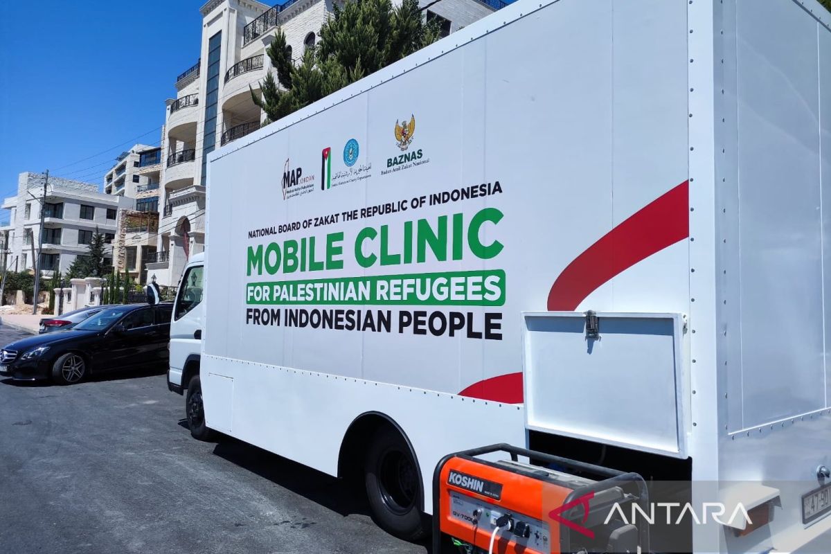 Baznas launches mobile clinic for Palestinian refugees in Jordan