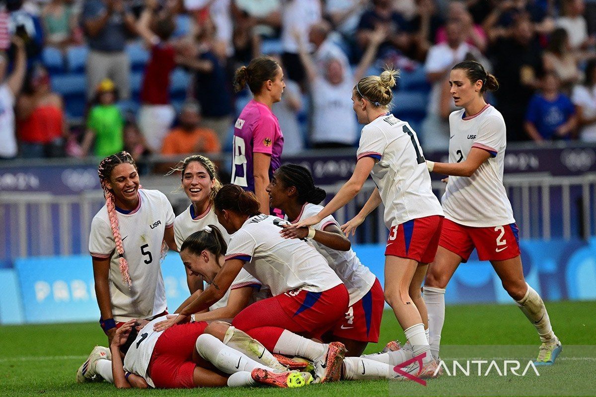 Jerman raih medali perunggu sepak bola putri Olimpiade setelah menang tipis atas Spanyol