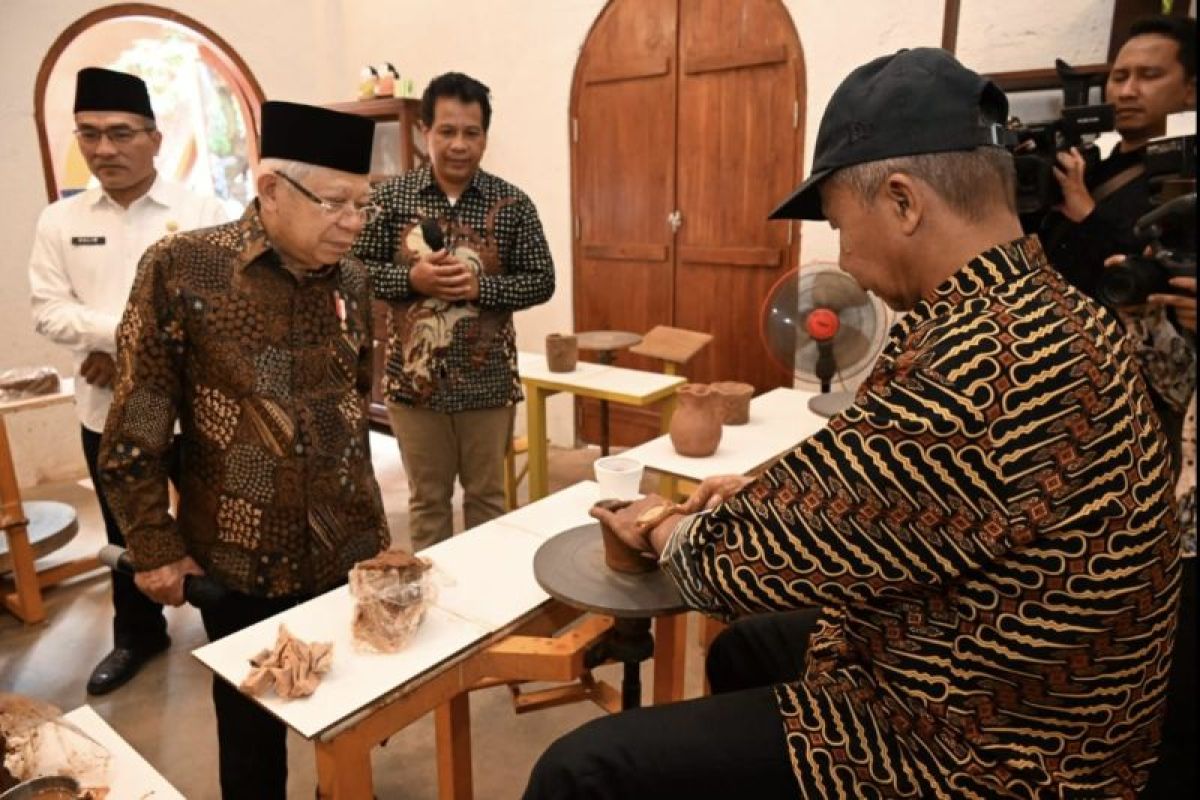 Wapres sarankan pendekatan menyeluruh terkait kebijakan kontrasepsi remaja