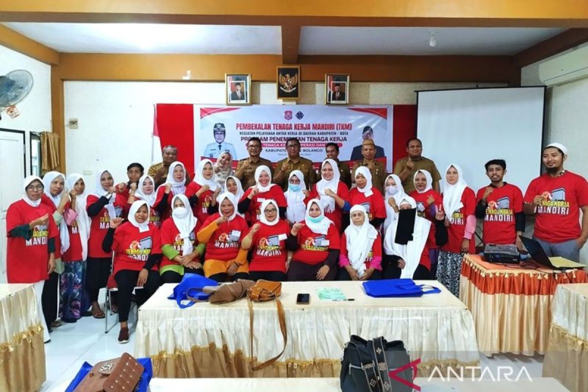 Pemkab Bone Bolango buka pelatihan tenaga kerja mandiri