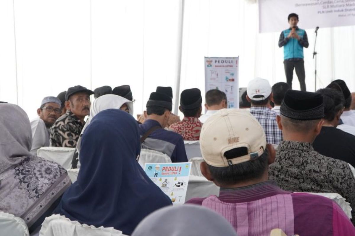 PLN Bukittinggi: jangan bermain layang-layang dekat jaringan listrik