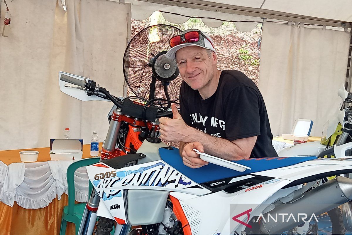 Graham Jarvis rides again in South Kalimantan's Uncle Hard Enduro