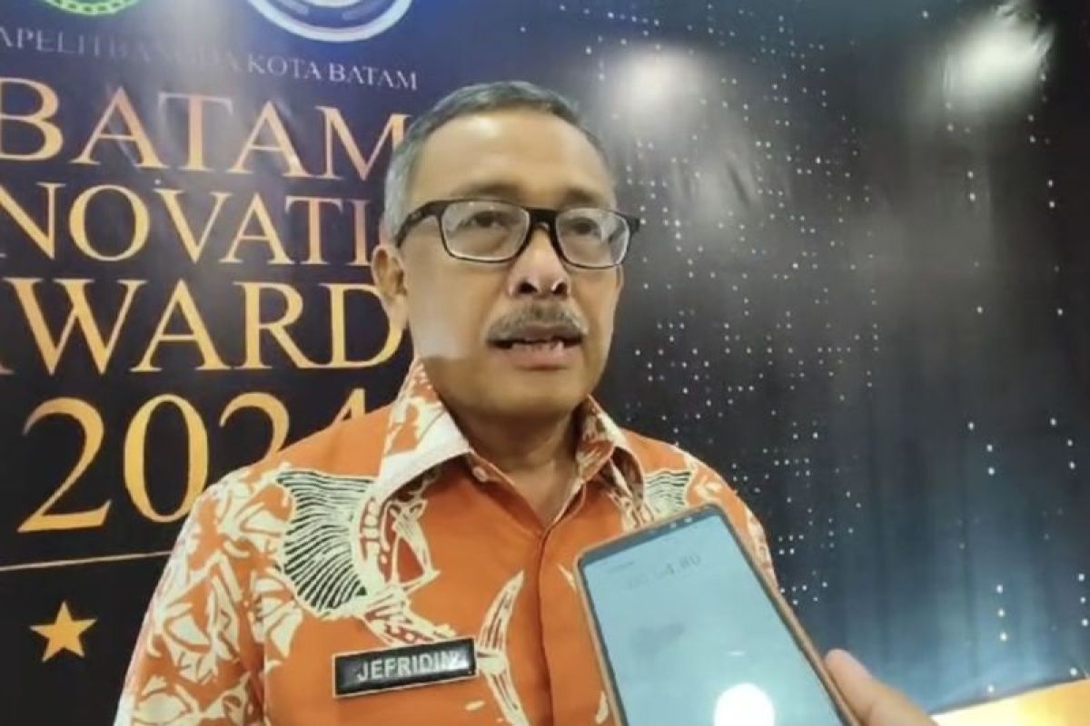 Pemko Batam ajak masyarakat pilah sampah yang miliki nilai ekonomis