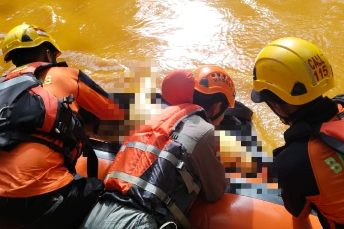 Basarnas Kendari temukan jasad pekerja tambang terseret arus sungai