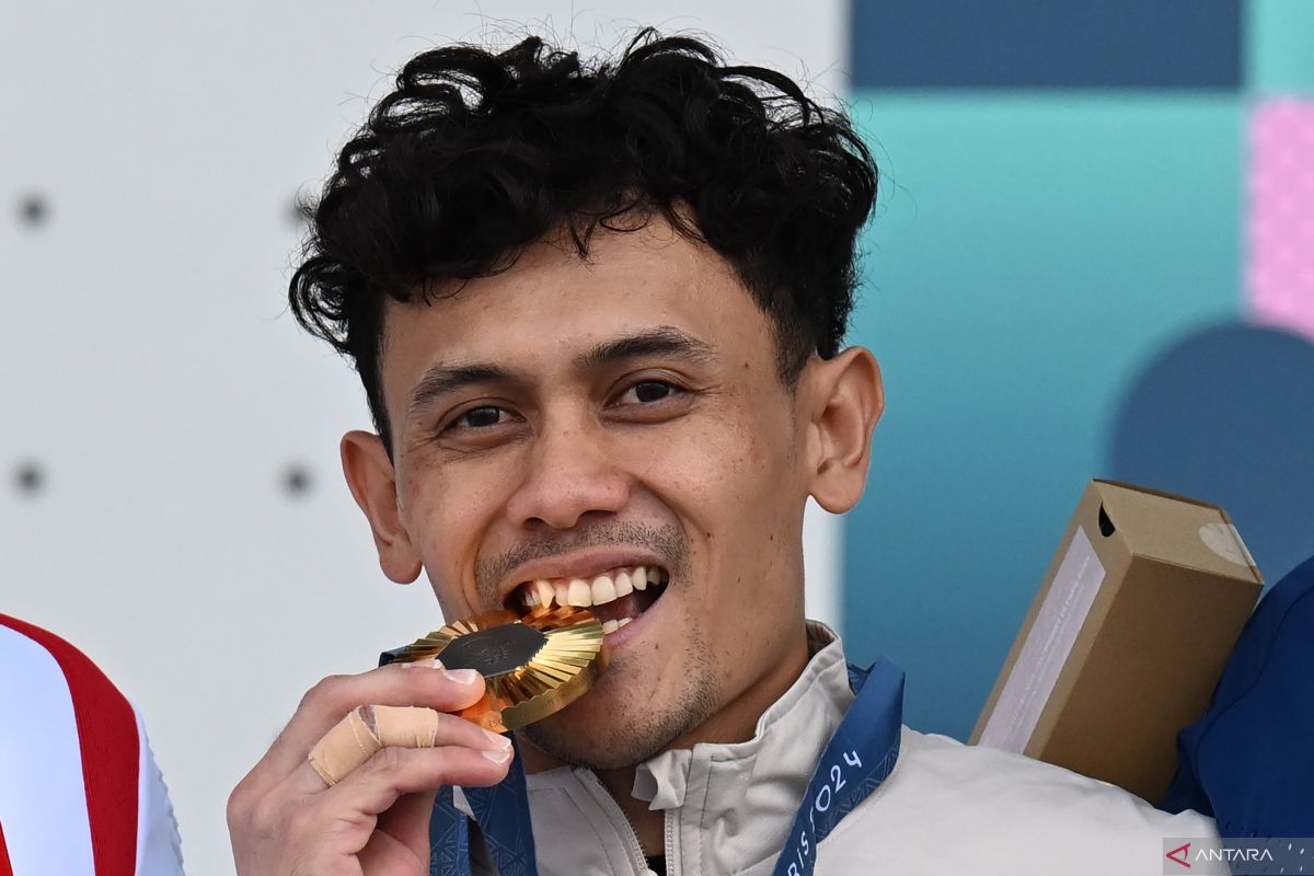 Emas Veddriq Leonardo bawa Indonesia naik drastis dalam klasemen medali Olimpiade Paris 2024