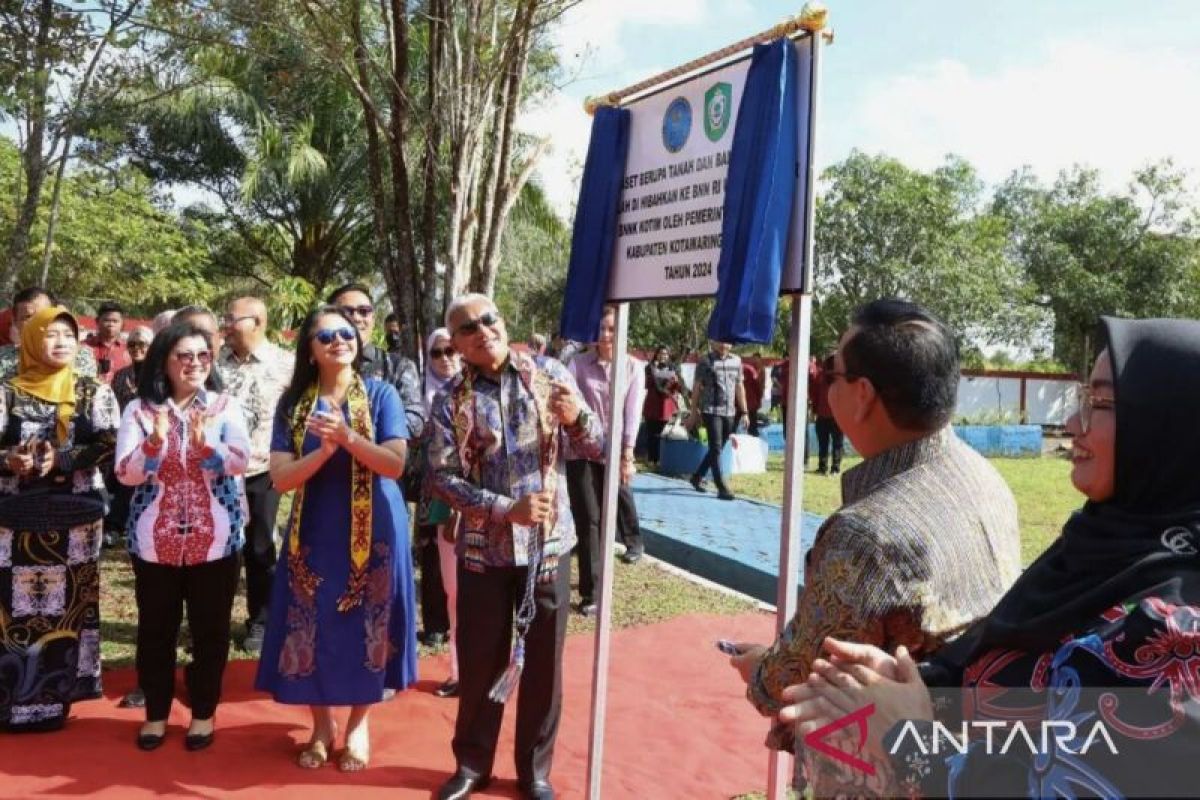 BNN RI terima hibah Gedung BNNK Kotawaringin Timur