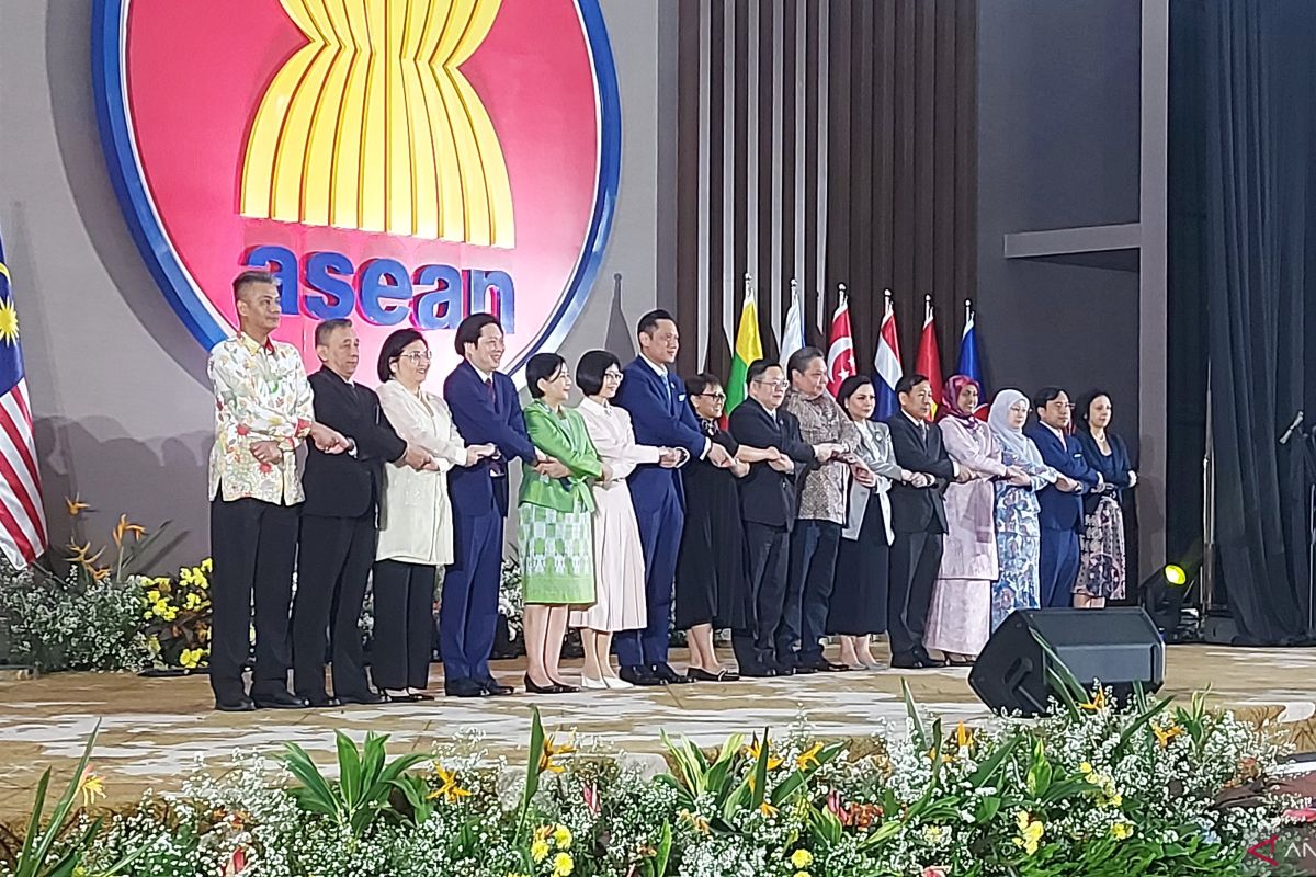 ASEAN's crucial role amid global uncertainty