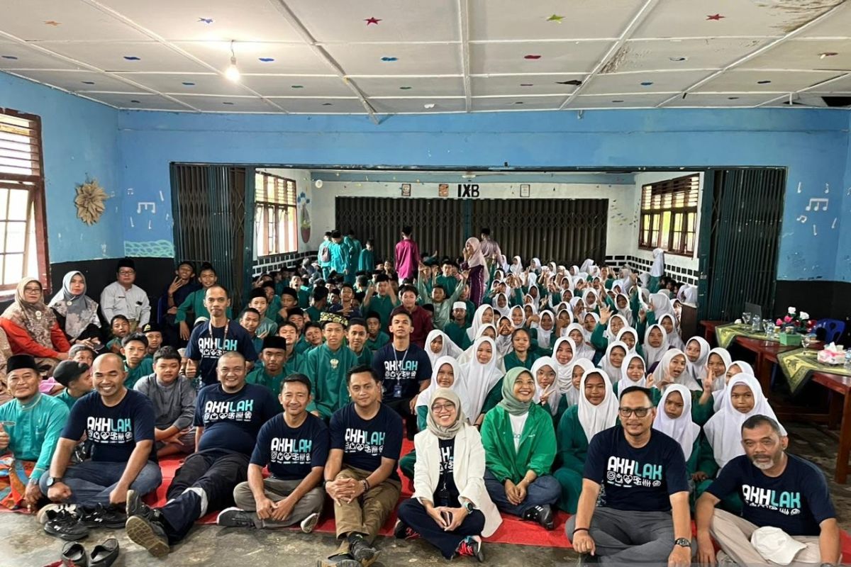 Program Employee Volunteering Kelas Inspirasi PT Timah disambut antusias pelajar SMPN 2 Kundur