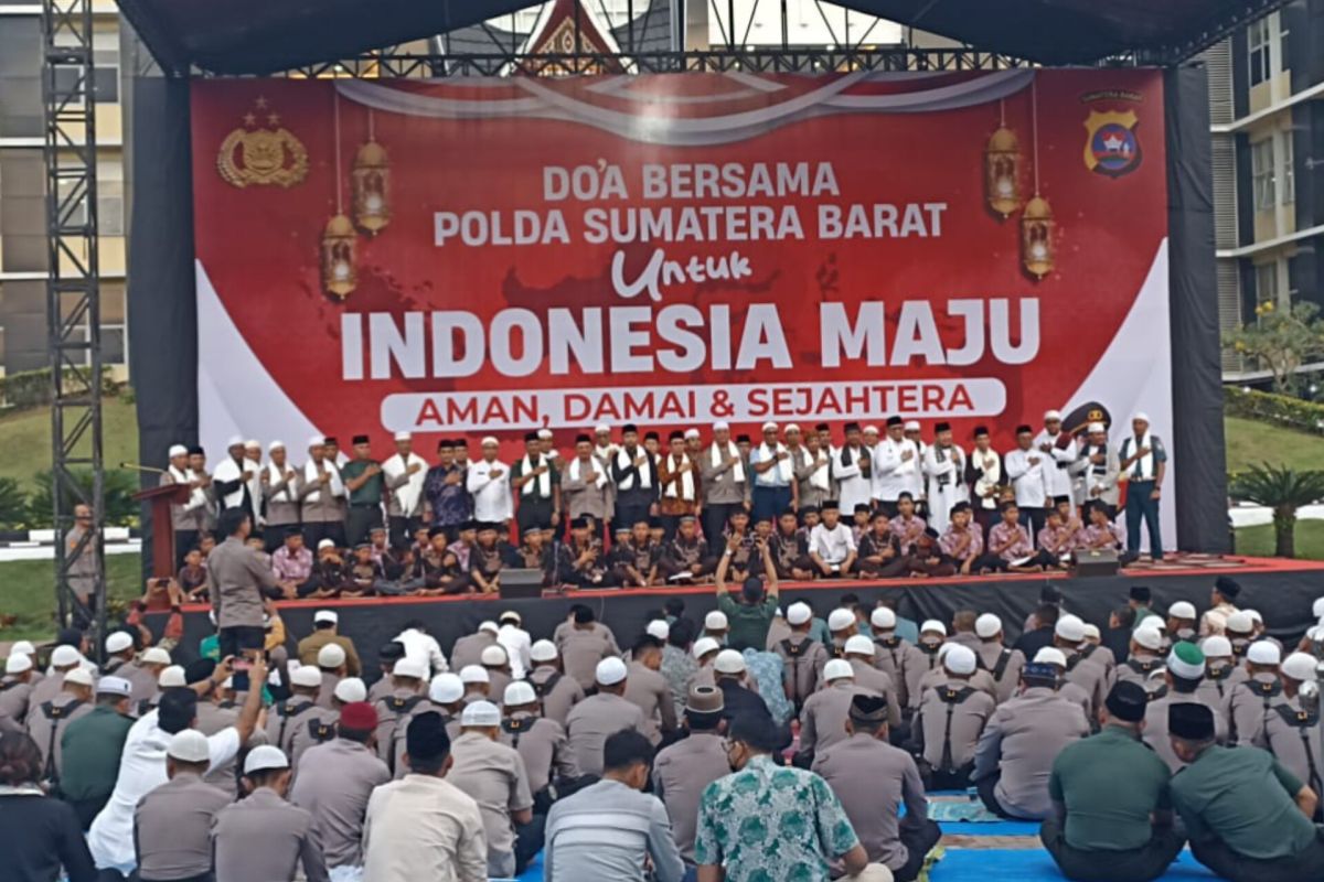 Polda Sumbar gelar doa bersama harapkan kondusifitas daerah terjaga