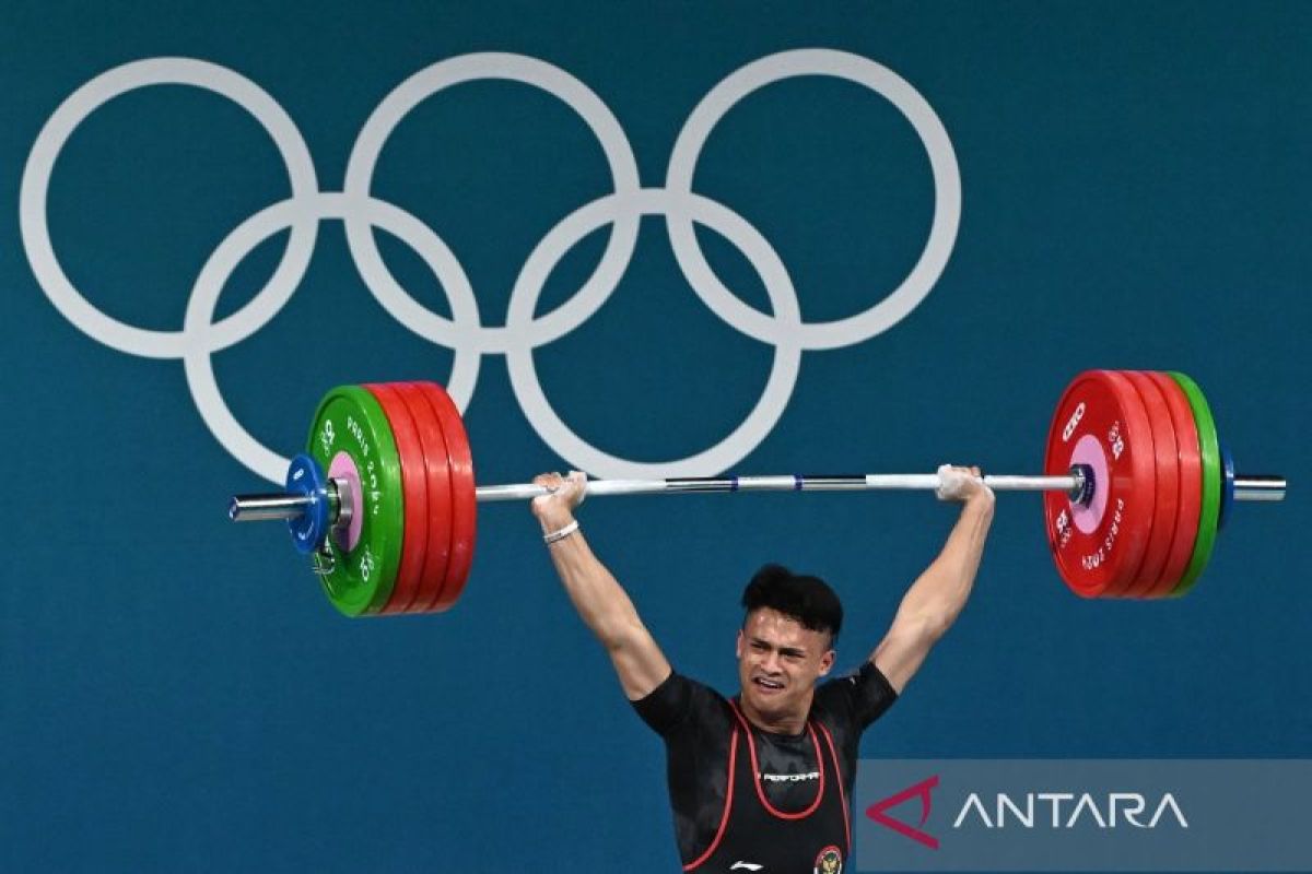 Lifter asal Kota Serang Rizki Juniansyah tambah emas olimpiade untuk Indonesia