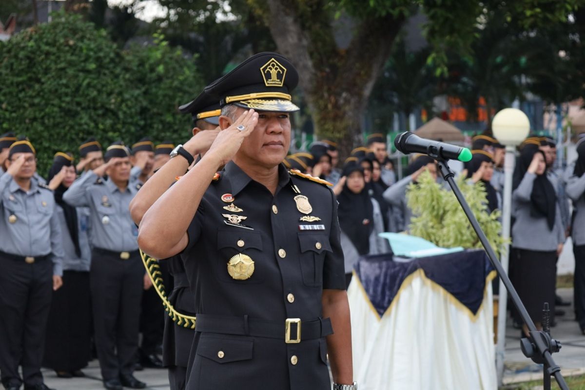 Rayakan Hari Pengayoman Tahun 2024, jajaran Kanwil Kemenkumham Jambi ziarah dan tabur bunga di Makam Pahlawan