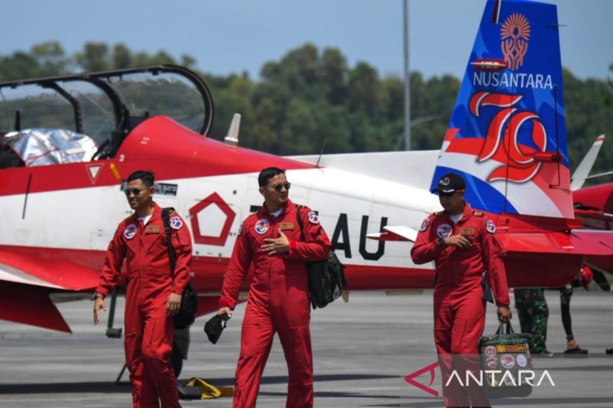 Stiker khusus Nusantara di satu pesawat JAT jadi ciri khas HUT RI di IKN